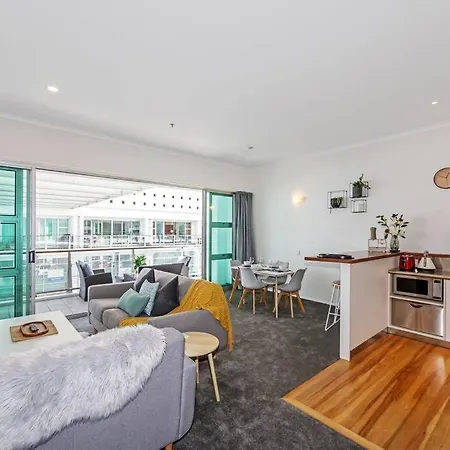 Amazing Viaduct 1 Bedroom Bright And Modern